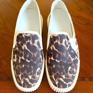 Veronica Beard canvas animal print slip on sneakers